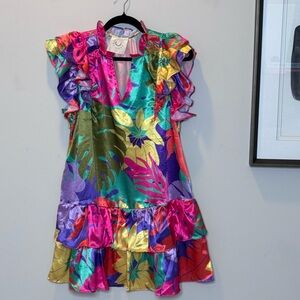 Love this dress, but colors are not mine 😭. S- M size, 4-6